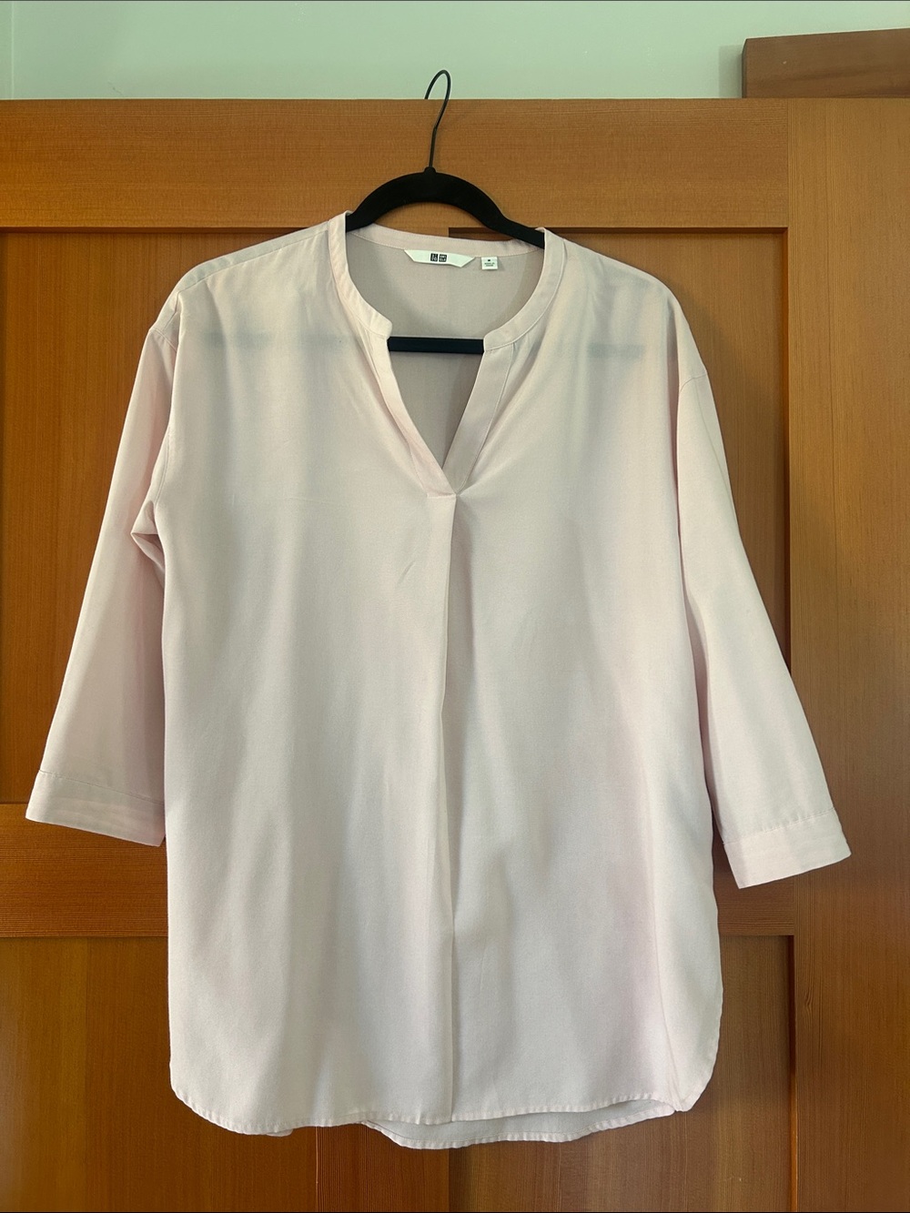 UNIQLO Light Pink Split-Neck Tunic Top